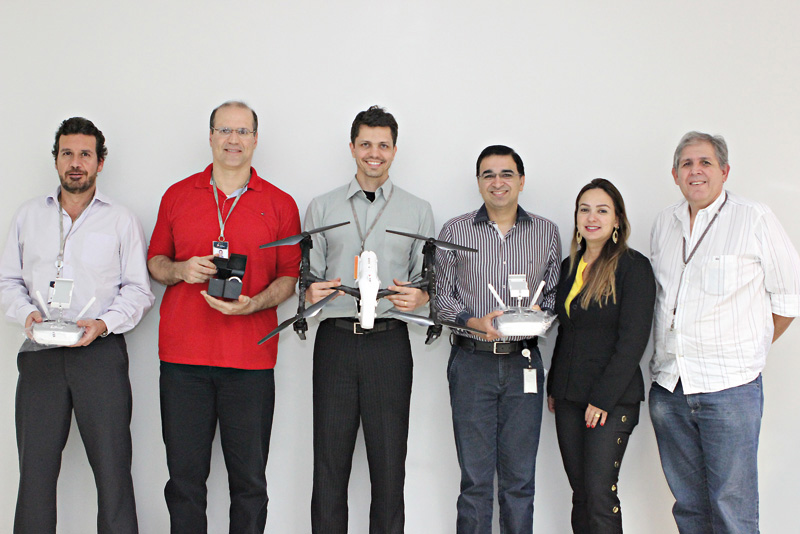 A EQUIPE DO TCEMG COMEMOROU A AQUISIÇÃO DO DRONE